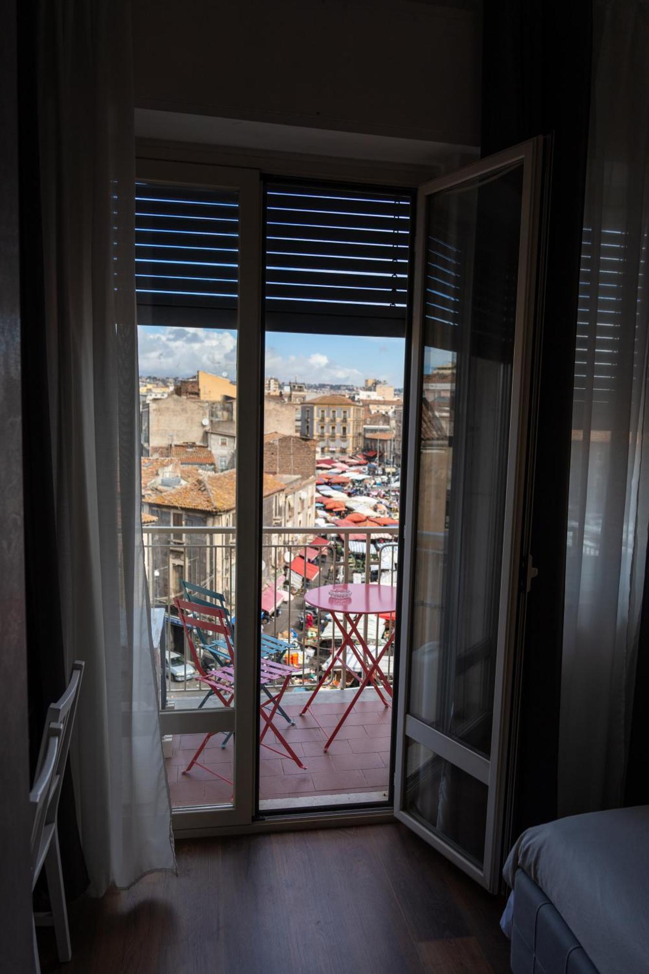 B&B I Miti Dell Etna Catania Centro Vicino Il Duomo Eksteriør bilde