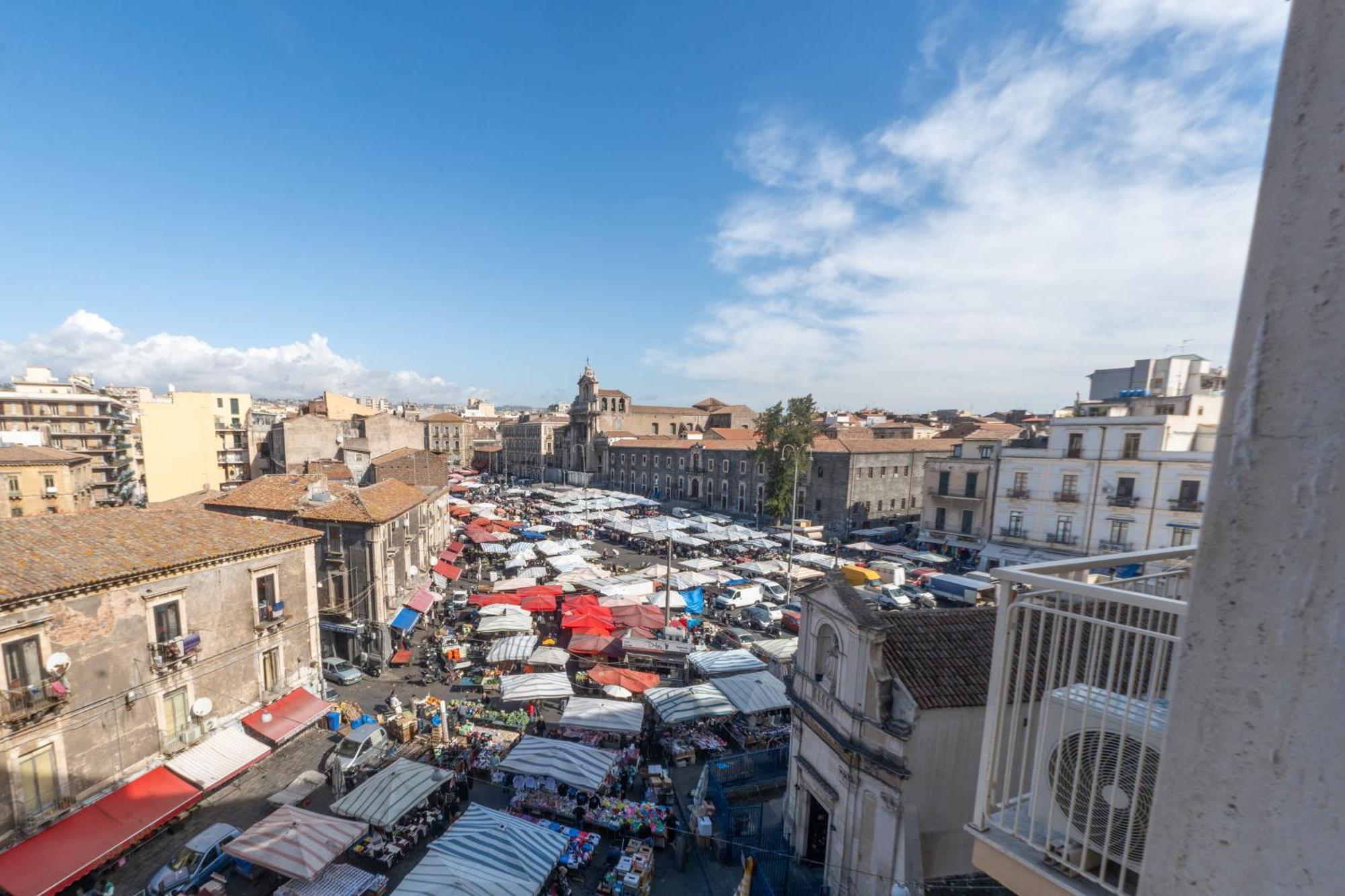 B&B I Miti Dell Etna Catania Centro Vicino Il Duomo Eksteriør bilde